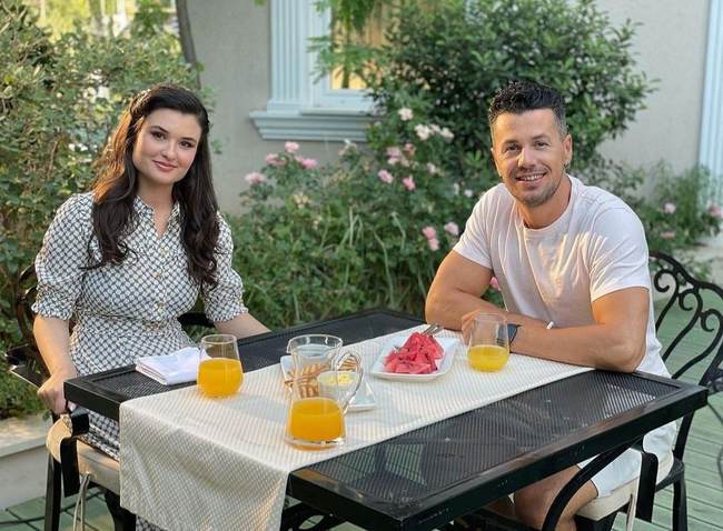 Redina Trieshi & Vedat Ademi (foto nga instragrami)