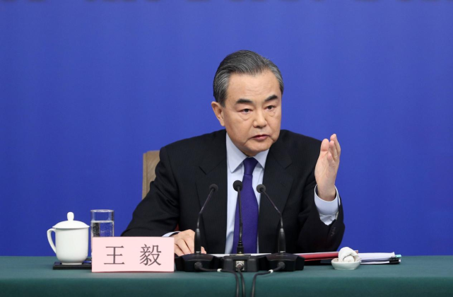 Ministri i Jashtëm i Kinës Wangyi