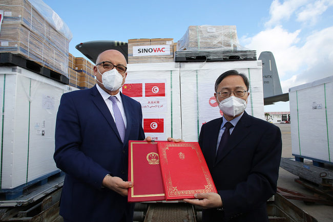 Vakinat kineze e ndihmës mbërritën në Tunizi,25 mars 2021(Foto:VCG)