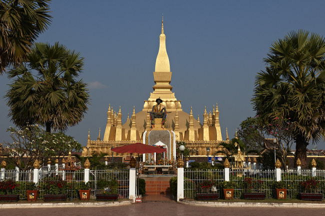 Snímek: Wat That Luang ve Vientiane v Laosu. /CFP