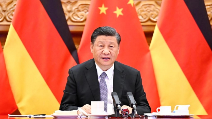 Le président Xi s'entretient par vidéoconférence avec le chancelier allemand Scholz