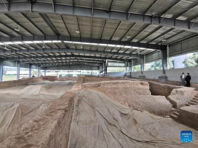 Η φωτογραφία που τραβήχτηκε στις 23 Οκτωβρίου 2020, δείχνει το τόπο ανασκαφής του αρχαιολογικού χώρου Τσιαοτόου στη πόλη Γιγού, επαρχία Τζετζιάνγκ της ανατολικής Κίνας. (φωτογραφία / Xinhua)