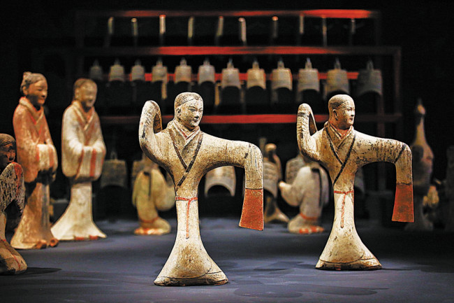 Περισσότερα από 5.200 πολιτιστικά κειμήλια που ανακαλύφθηκαν σε αρχαιολογικές ανασκαφές στην επαρχία Σαανσί τις τελευταίες δεκαετίες εκτίθενται στο Αρχαιολογικό Μουσείο Σαανσί στην πρωτεύουσα της επαρχίας Σαανσί, Σι’αν. Το μουσείο άνοιξε για το κοινό τον Απρίλιο. [Η φωτογραφία παρέχεται στην China Daily]