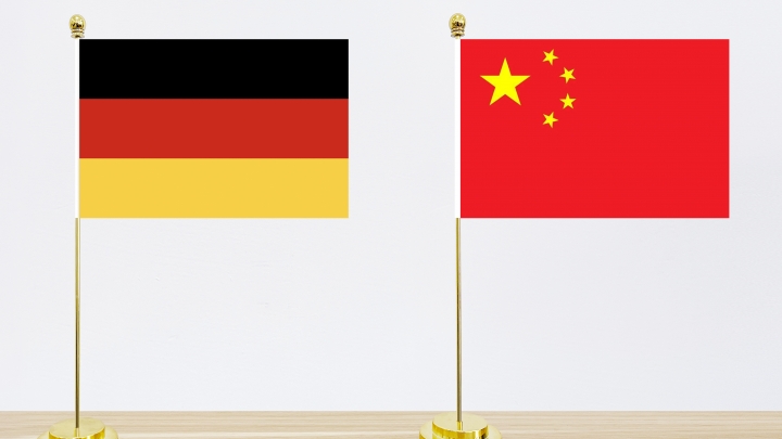 Chinesisches Außenministerium: „Neue deutsche Regierung verfolgt eine China-Politik“