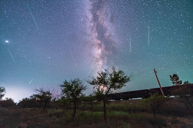 Perseidele, văzute în ținutul Xilin Gol Perseidele, văzute în ținutul Xilin Gol