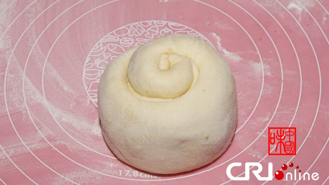 Naan cu umplutură de carne (Rounang) Naan cu umplutură de carne (Rounang)