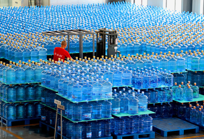 Dostignut vrhunac u proizvodnji i prodaji flaširane vode