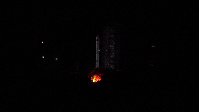 Kina uspešno lansirala satelit „Tianlian II-03”